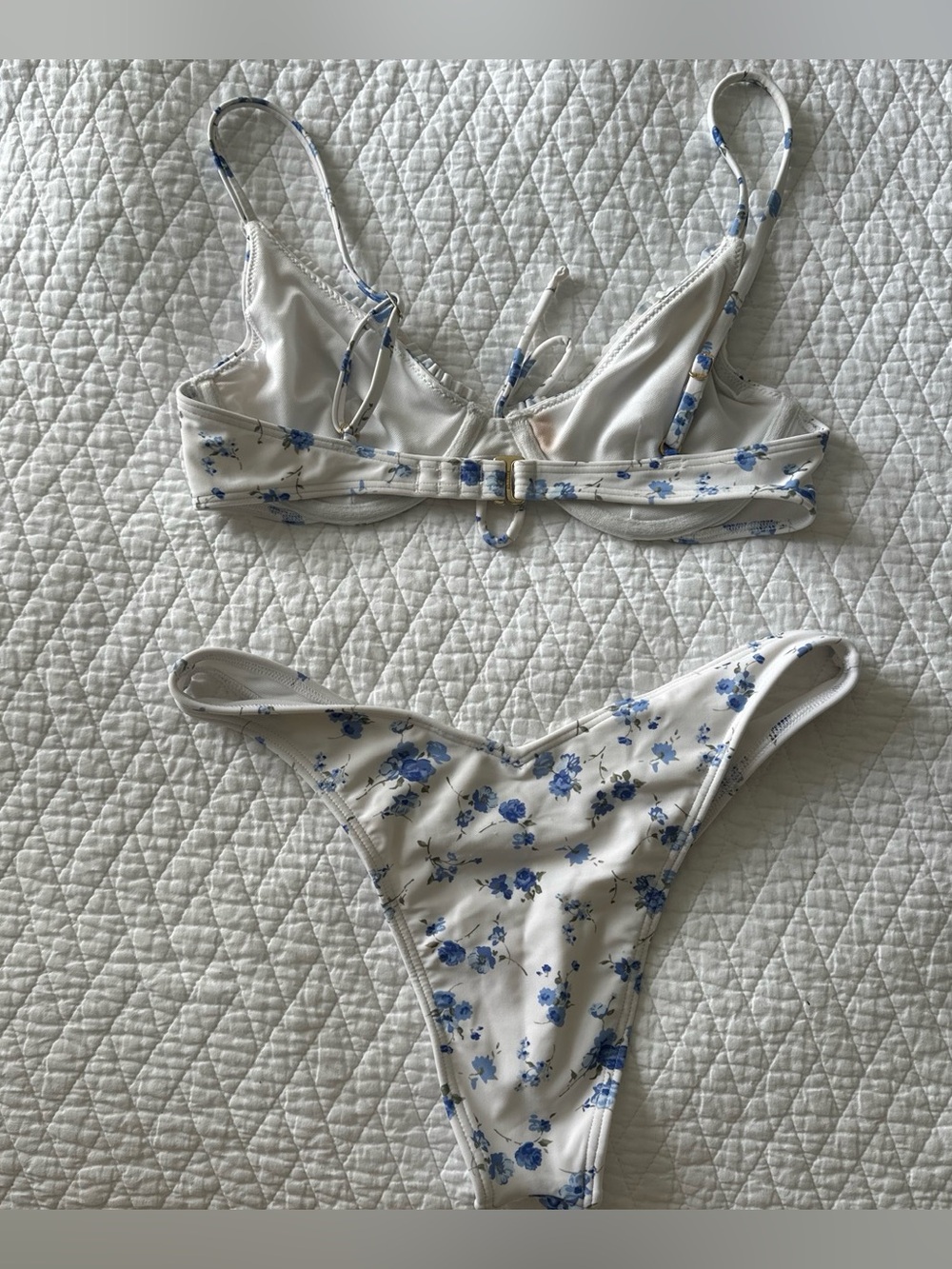 Floral bikini set - Picture 4 of 8